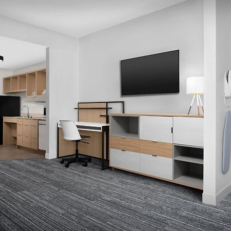 Towneplace Suites Jacksonville Airport Bagian luar foto