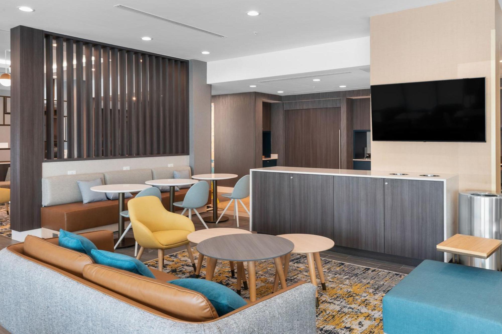 Towneplace Suites Jacksonville Airport Bagian luar foto