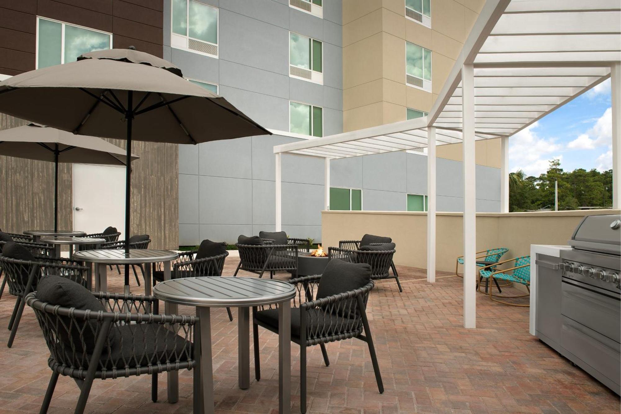 Towneplace Suites Jacksonville Airport Bagian luar foto